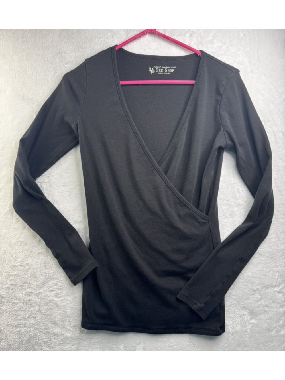 Victorias Secret Tee Shop Size M Womens Black Long Sleeve Cross Over Front V